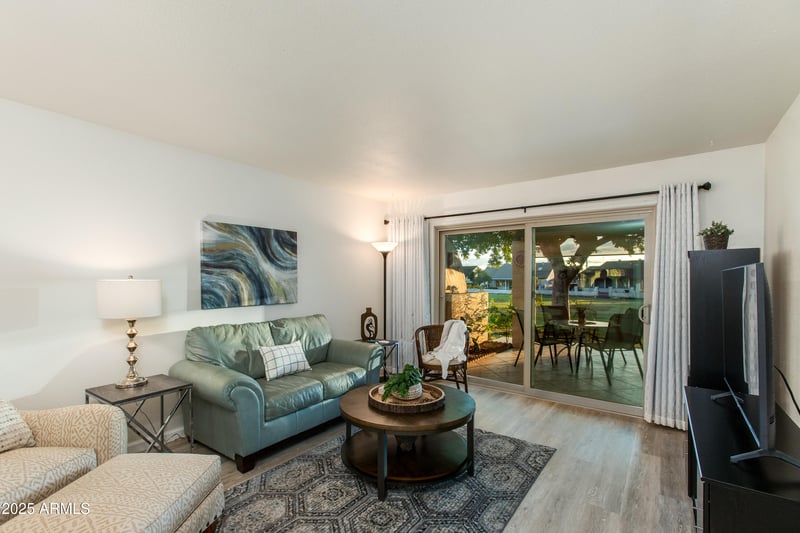 446 77th St, Mesa, AZ 85208