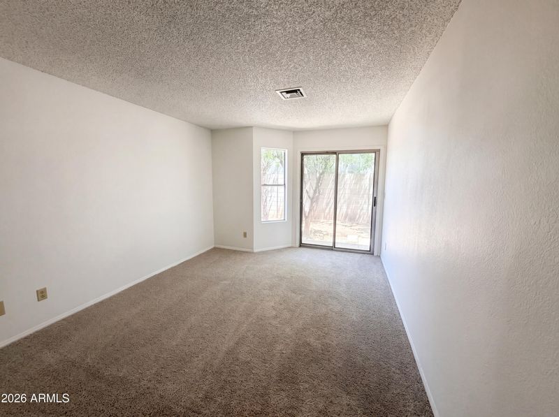 4461 N 84th Ave, Phoenix, AZ 85037