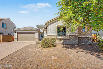 44614 41st Dr, New River, AZ 85087