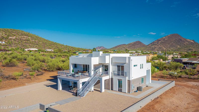 44616 N 20th St, New River, AZ 85087