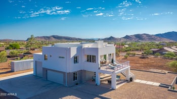 44616 N 20th St, New River, AZ 85087