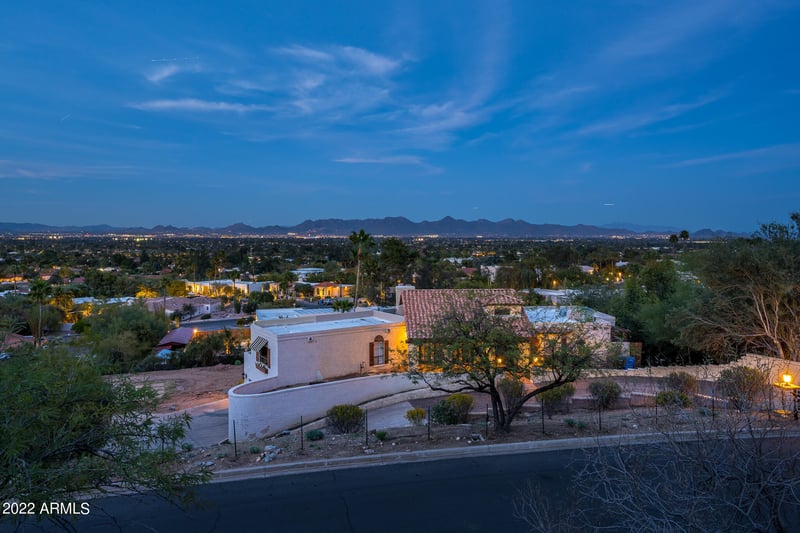 4462 E Mockingbird Ln, Paradise Valley, AZ 85253