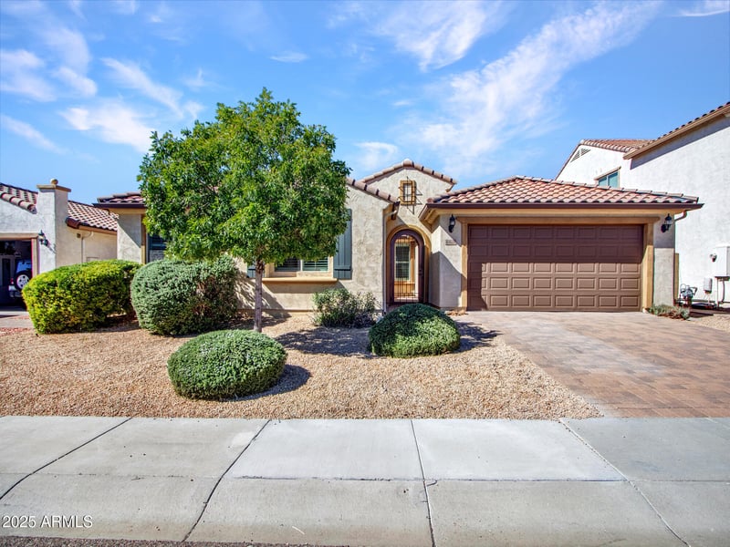 44628 41st Ln, New River, AZ 85087