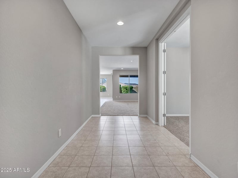 44628 41st Ln, New River, AZ 85087