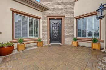 4463 S Oregon Ct, Chandler, AZ 85248