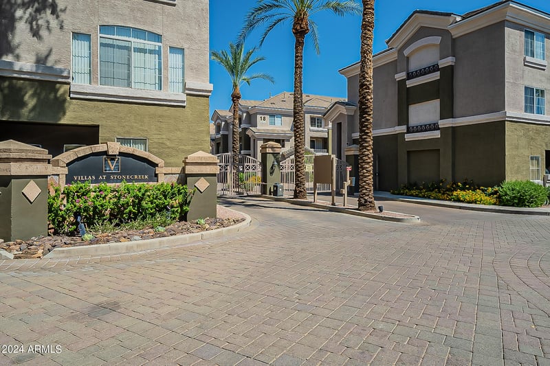 4465 Paradise Village Pw #1136, Phoenix, AZ 85032