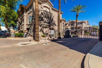 4465 Paradise Village Pw #1153, Phoenix, AZ 85032