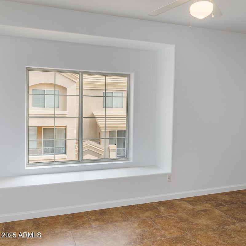 4465 Paradise Village Pw #1200, Phoenix, AZ 85032