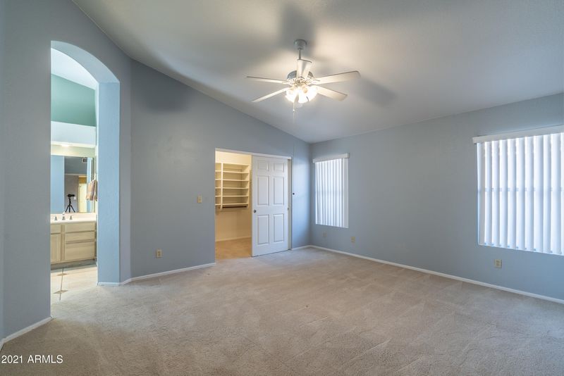 4469 E Verbena Dr, Phoenix, AZ 85044