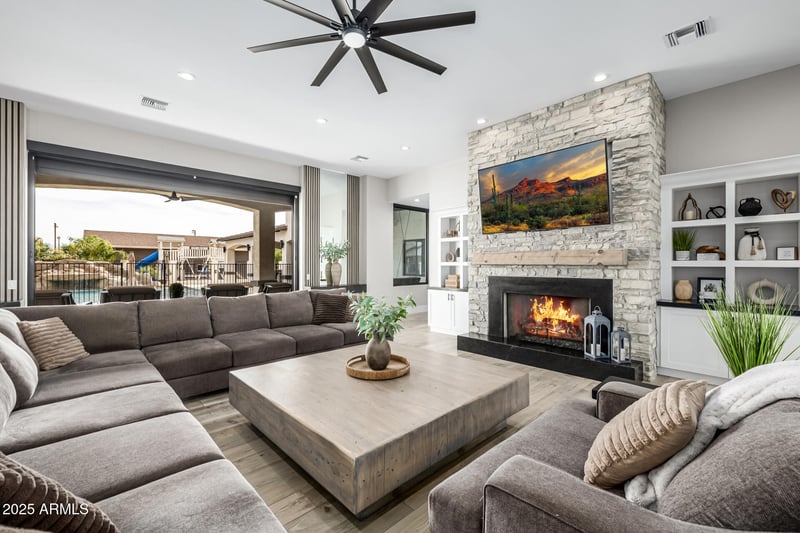 447 Judd Rd, San Tan Valley, AZ 85143