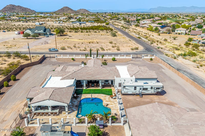 447 Judd Rd, San Tan Valley, AZ 85143