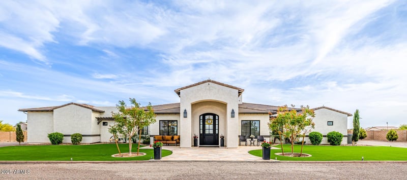 447 Judd Rd, San Tan Valley, AZ 85143