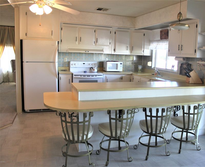 447 S 80th Way, Mesa, AZ 85208