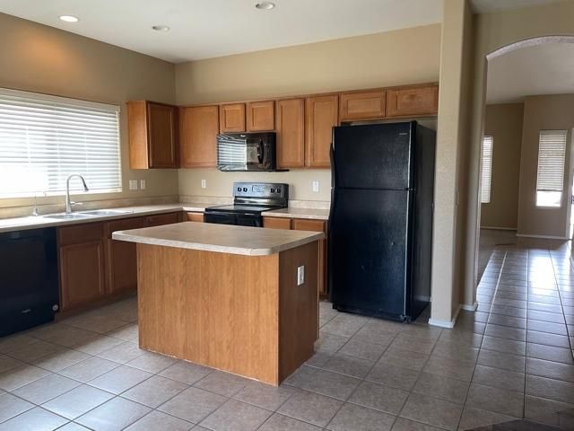 4472 E County Down Dr, Chandler, AZ 85249