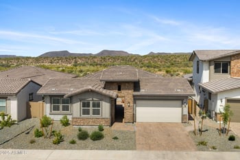 44722 44th Dr, New River, AZ 85087