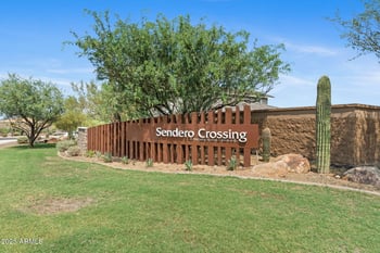 44722 44th Dr, New River, AZ 85087