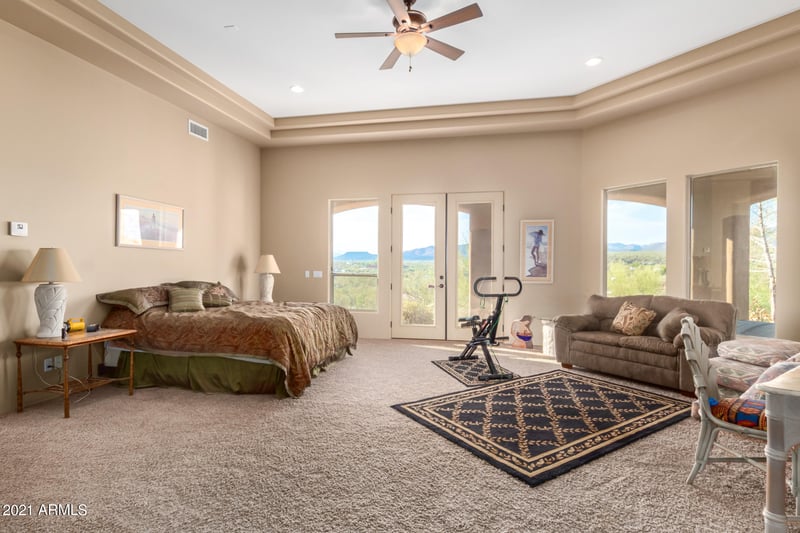 44734 N Perdiz Dr, New River, AZ 85087