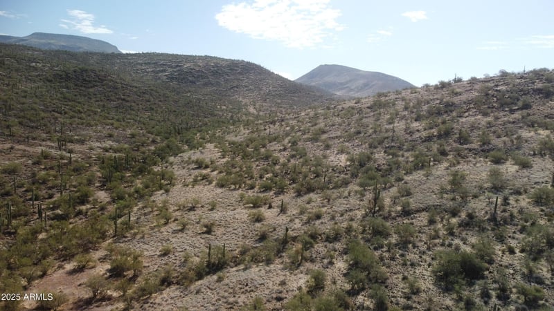44754 24th St, New River, AZ 85087