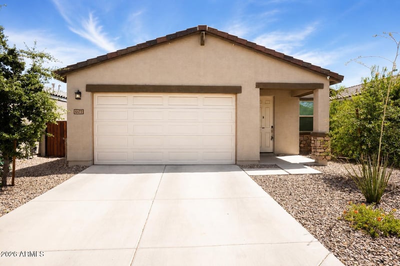 4477 Greenleaf Dr, San Tan Valley, AZ 85144