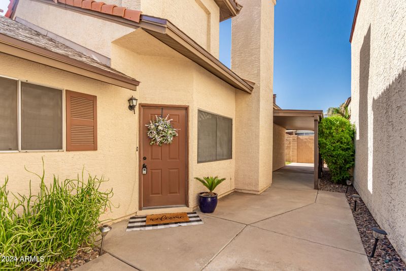 448 E Taro Ln, Phoenix, AZ 85024