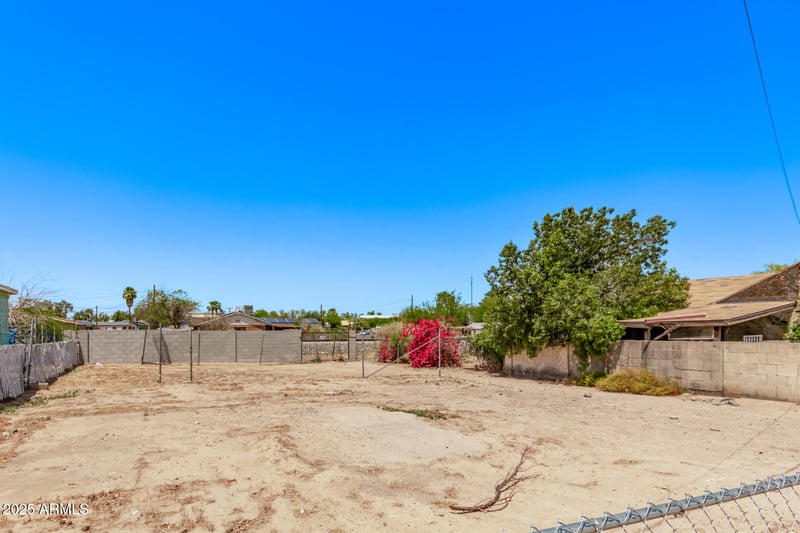 448 Main St #18, Avondale, AZ 85323