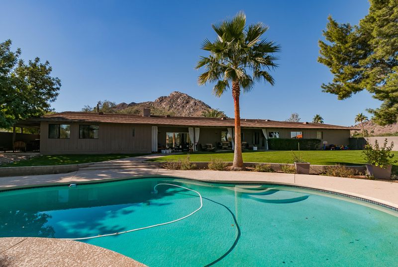 4480 E Sunset Dr, Phoenix, AZ 85028