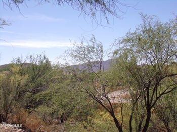 44812 18th St, New River, AZ 85087