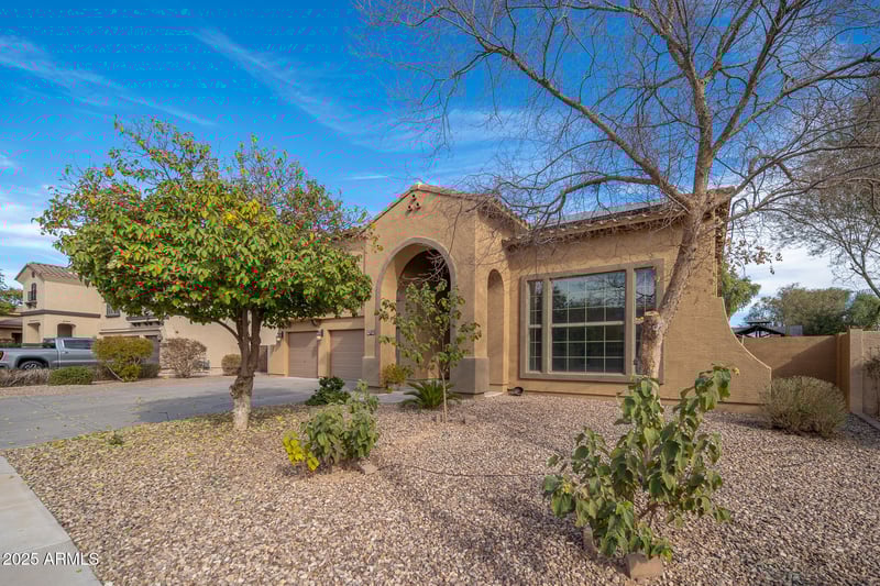 4485 152nd Dr, Goodyear, AZ 85395