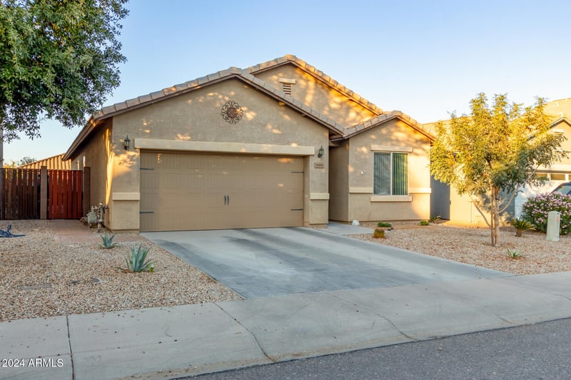 4486 W Crescent Rd, Queen Creek, AZ 85144
