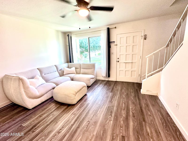 4488 Belleview St, Phoenix, AZ 85008