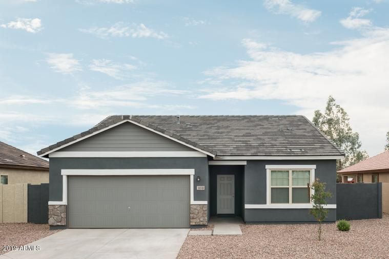 4488 W Saddlebush Way, San Tan Valley, AZ 85144