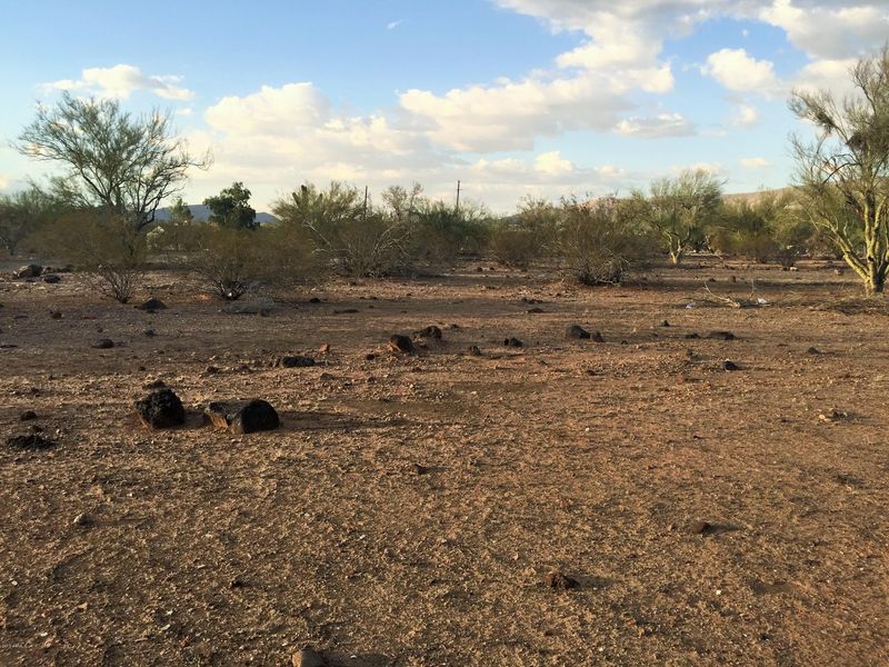 448xx N 10th St #-, New River, AZ 85087