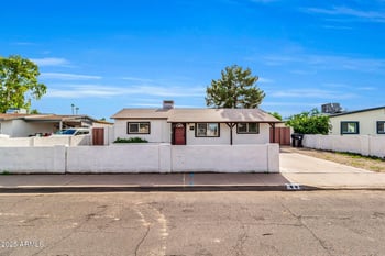 449 Harmony Ave, Mesa, AZ 85204