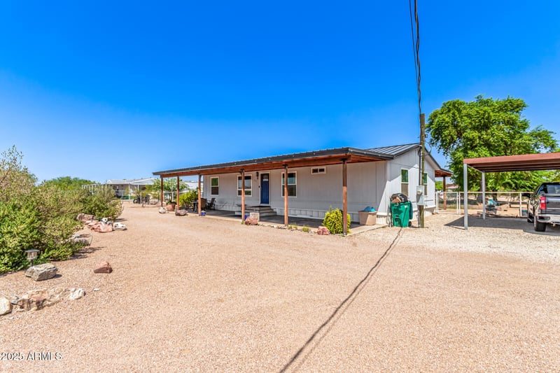 4496 Skyline Dr, San Tan Valley, AZ 85140