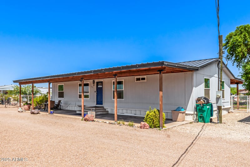 4496 Skyline Dr, San Tan Valley, AZ 85140