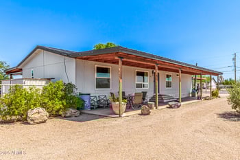 4496 Skyline Dr, San Tan Valley, AZ 85140