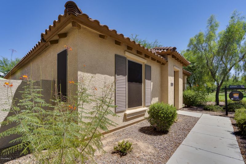 4499 E Woodside Way, Gilbert, AZ 85297