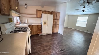 450 99th St, Mesa, AZ 85208