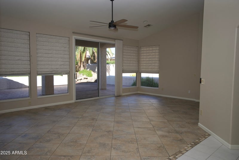 450 Elmwood Pl, Chandler, AZ 85248