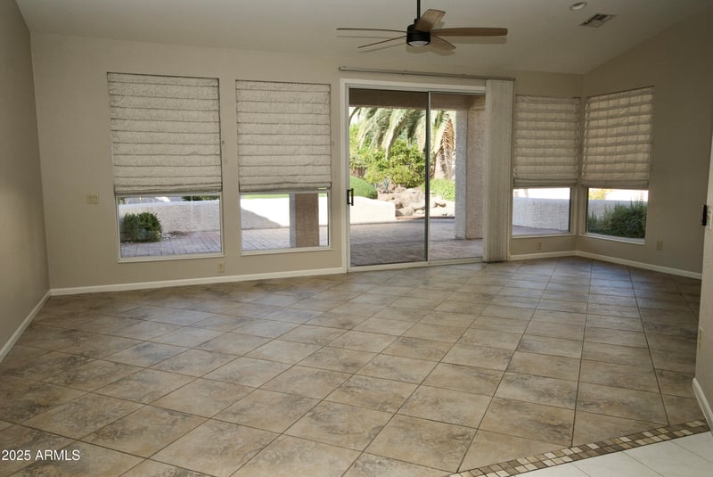 450 Elmwood Pl, Chandler, AZ 85248