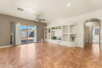 450 Guskin Rd, Morristown, AZ 85342