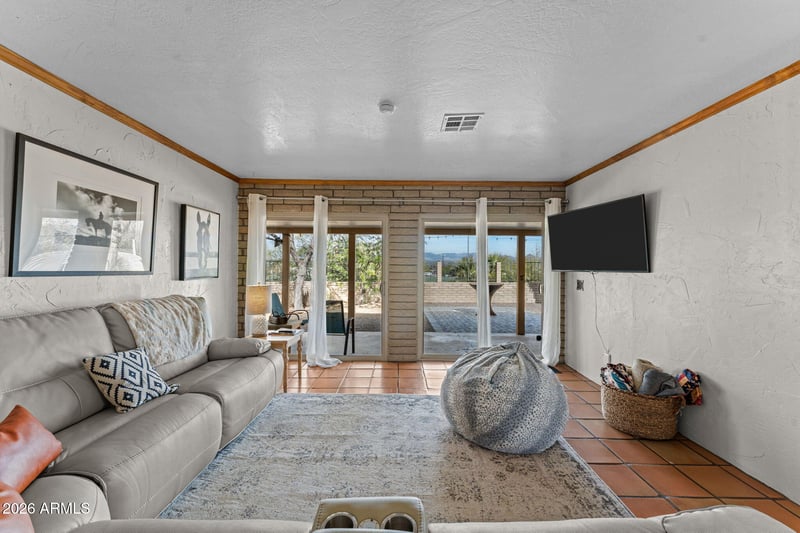 450 Los Altos Dr, Wickenburg, AZ 85390