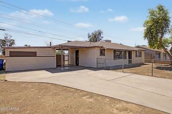 4501 Crittenden Ln, Phoenix, AZ 85031