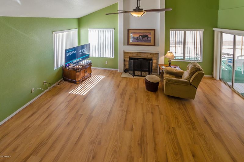 4501 E Silverwood Dr, Phoenix, AZ 85048