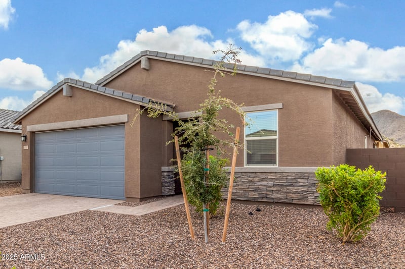 4501 Hunter Trl, San Tan Valley, AZ 85144