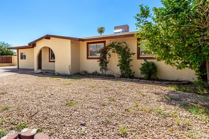 4501 Mission Ln, Glendale, AZ 85302