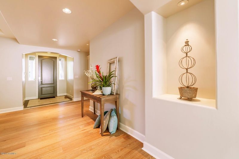 4502 E Cheery Lynn Rd, Phoenix, AZ 85018
