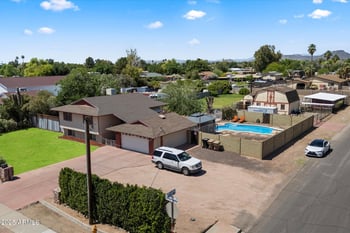 4502 W Greenway Rd, Glendale, AZ 85306
