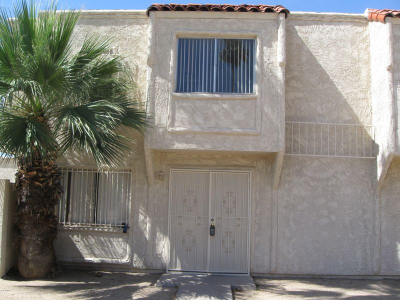 4503 E Wood St, Phoenix, AZ 85040