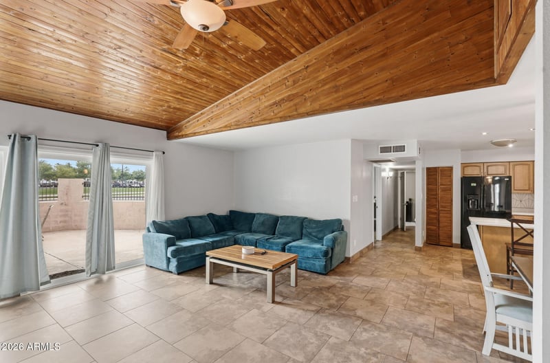4503 Continental Dr, Glendale, AZ 85308
